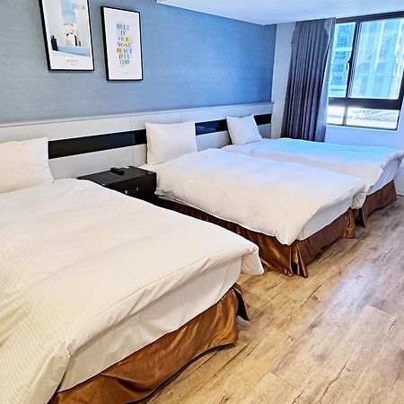 Taichung Saint Hotel מראה חיצוני תמונה