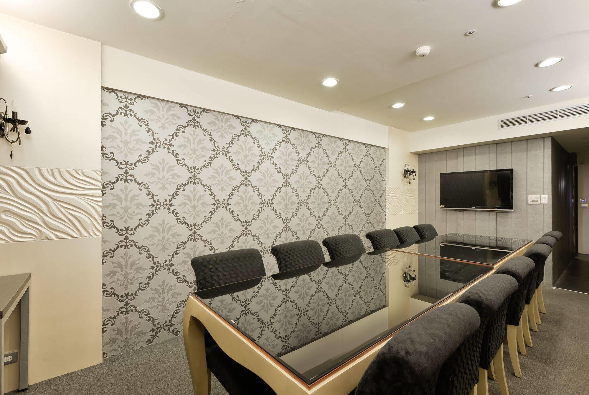 Taichung Saint Hotel מראה חיצוני תמונה
