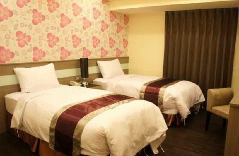 Taichung Saint Hotel מראה חיצוני תמונה